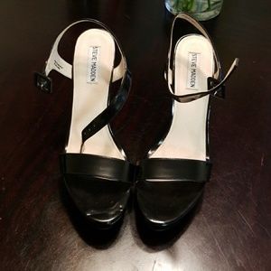 Steve Madden  wedges